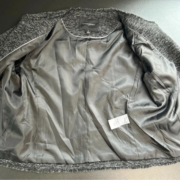 Banana Republic‎ Women’s  8 Wool Blend Full Zip Jacket Black Gray Fringe Lined - Picture 14 of 16